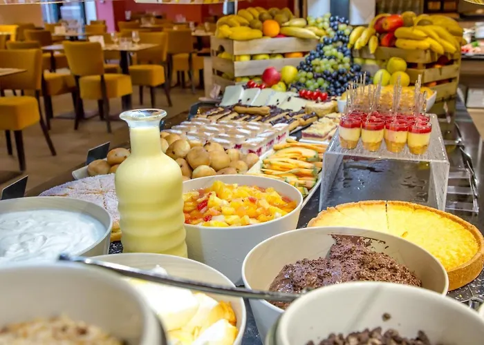 Sowell Residences Les Lauriers Roses Szálloda 3*