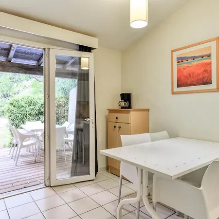 Sowell Residences Les Lauriers Roses Aparthotel