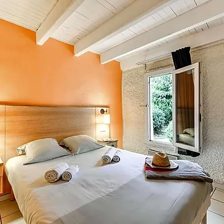 Sowell Residences Les Lauriers Roses Aparthotel 3*