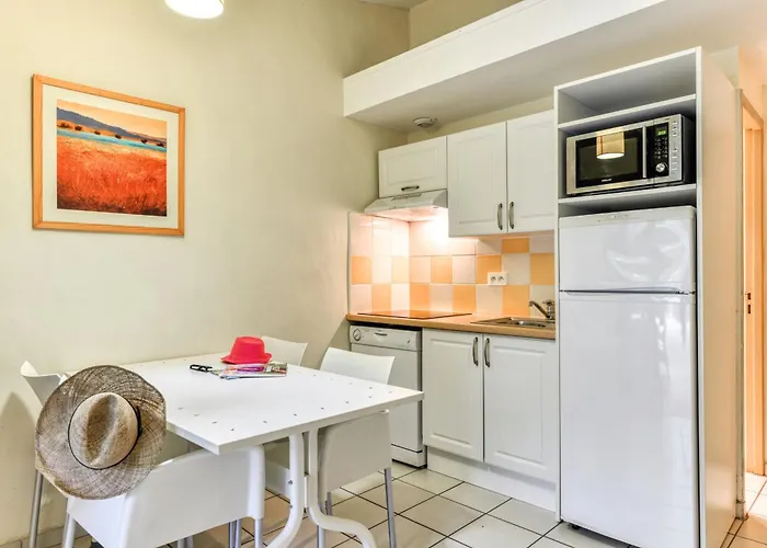 Sowell Residences Les Lauriers Roses 3* Agde