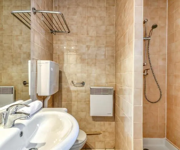 Sowell Residences Les Lauriers Roses Hotel